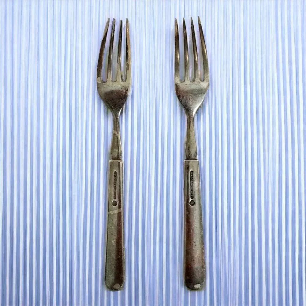 2 - 1847 Rogers Bros Meriden SILVER-PLATE Dinner Forks 7.5